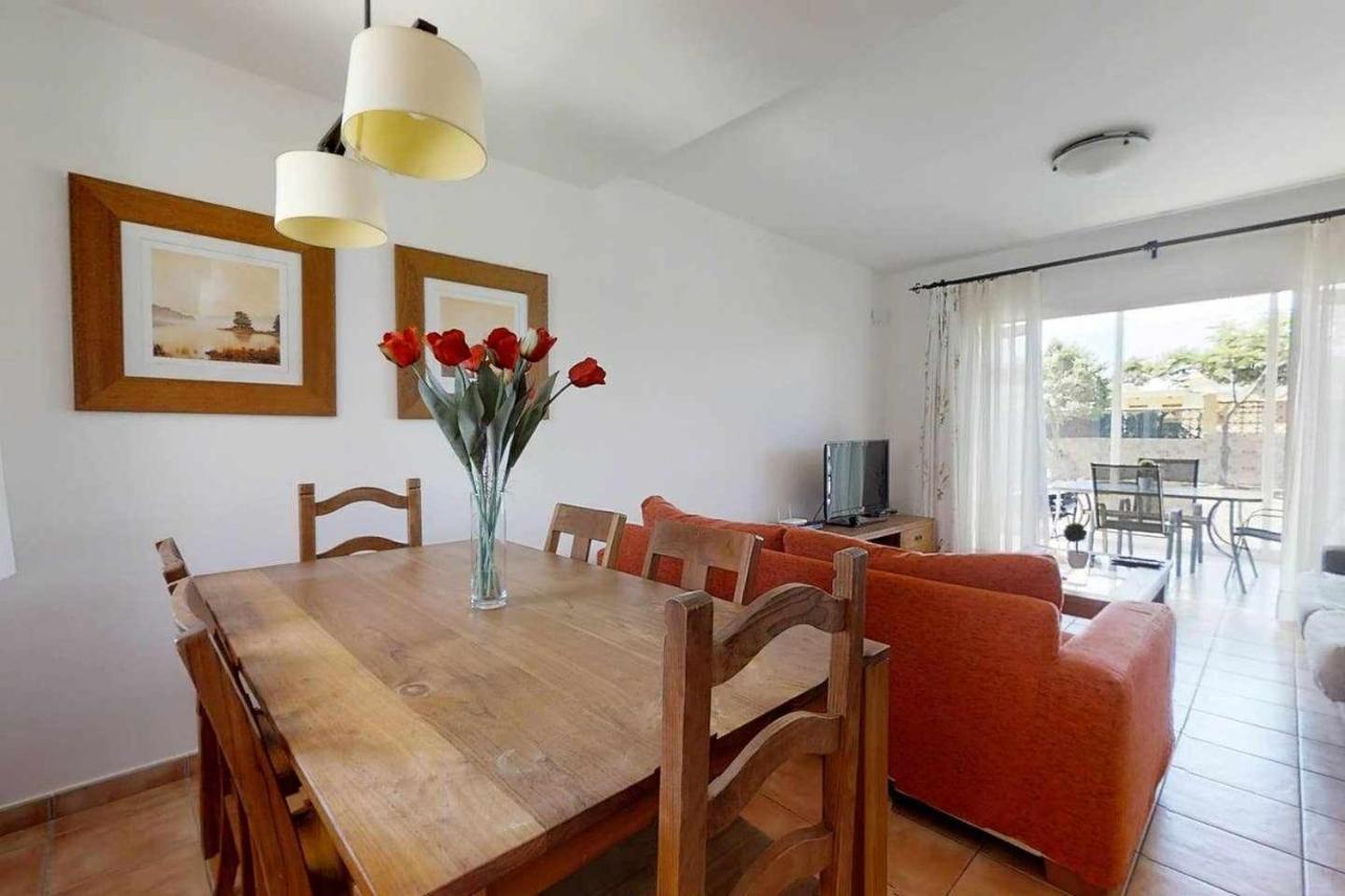 Anju Villas Villa At 100 Meters Far Of The Beach Corralejo Exterior photo